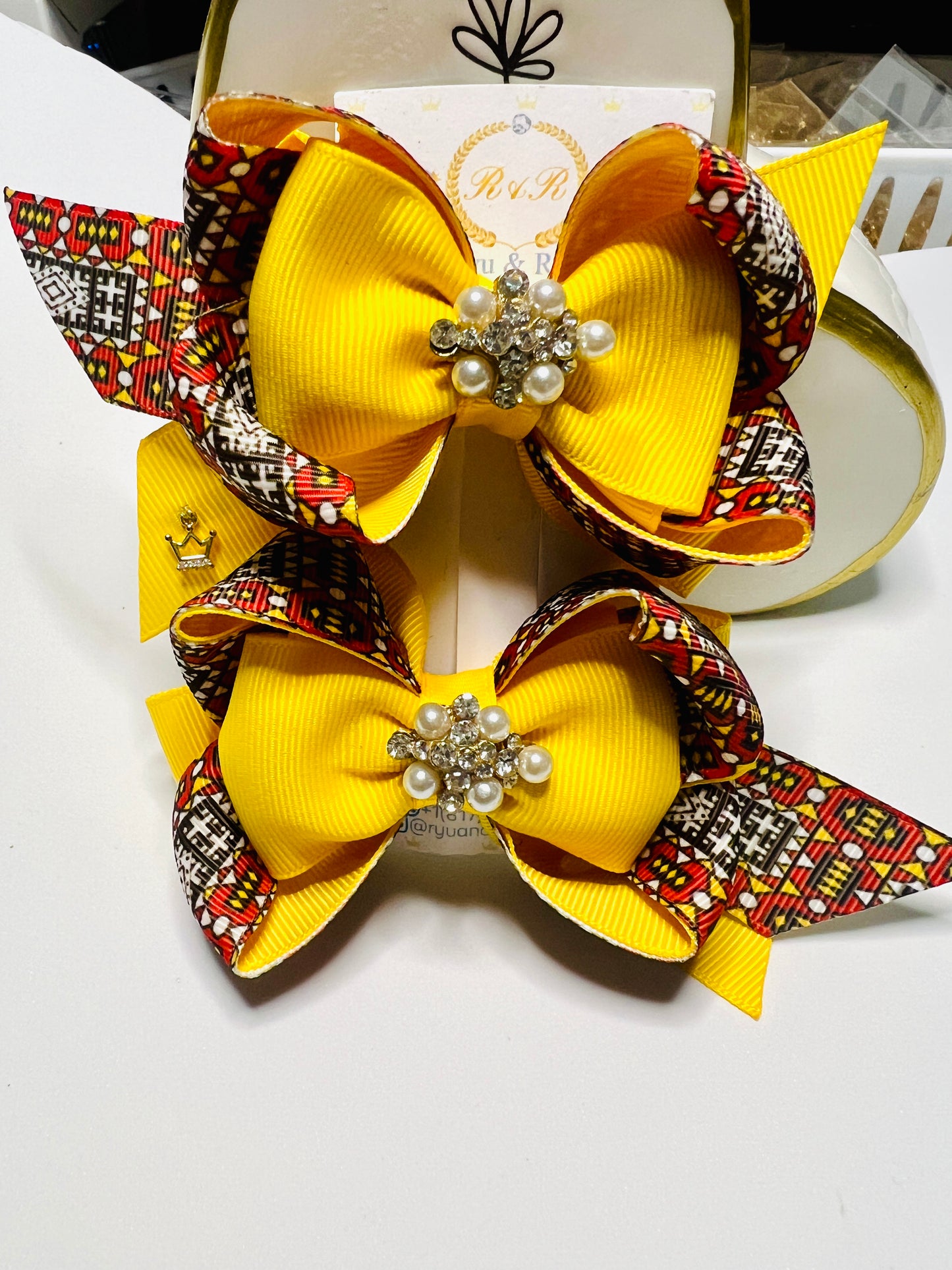 Queen Nzinga Pair of Bows