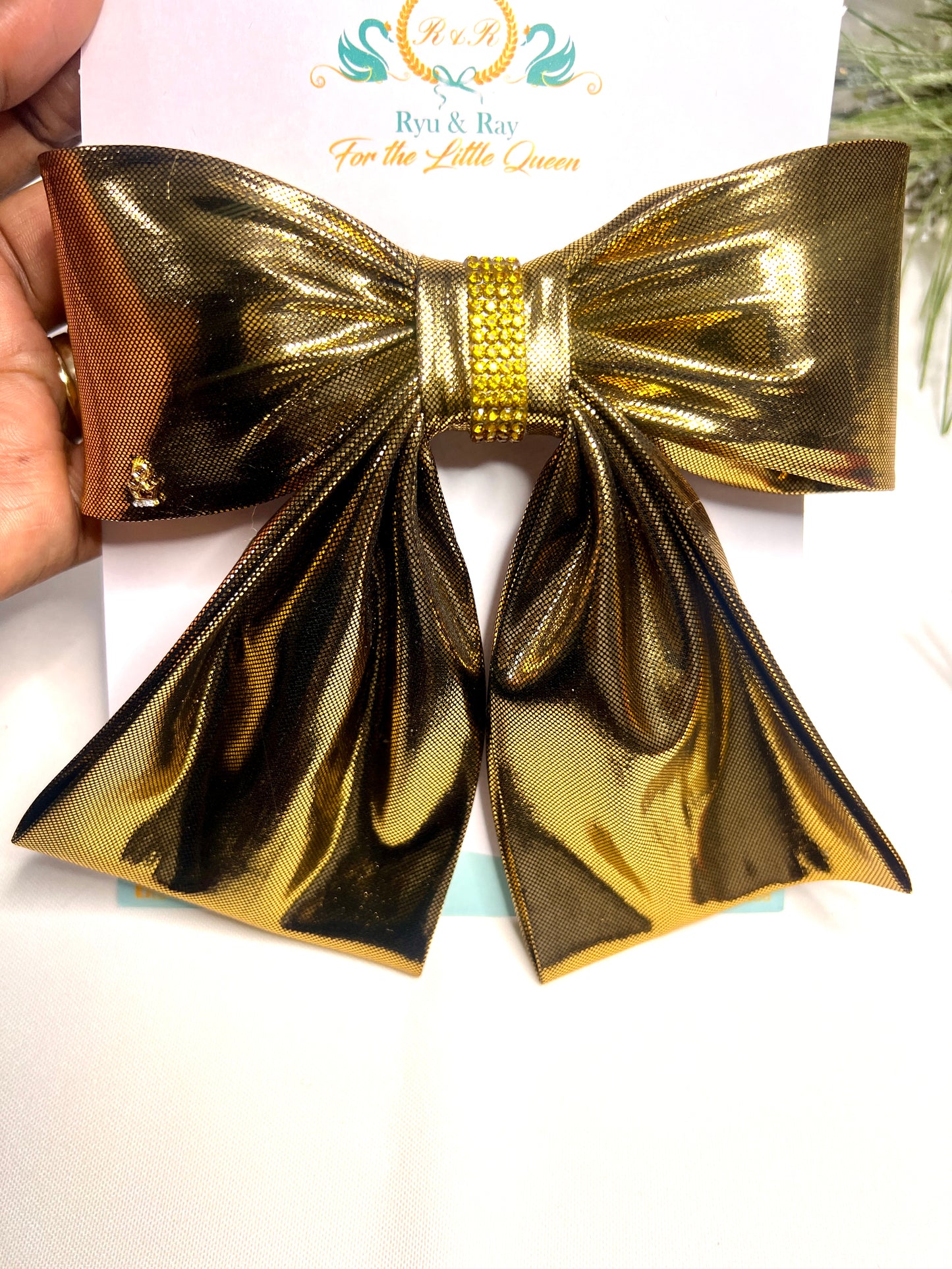 Queen Metallic Hair Bow